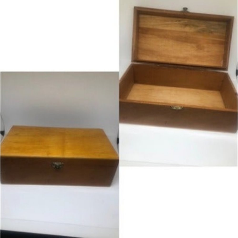 Vintage jewelry box